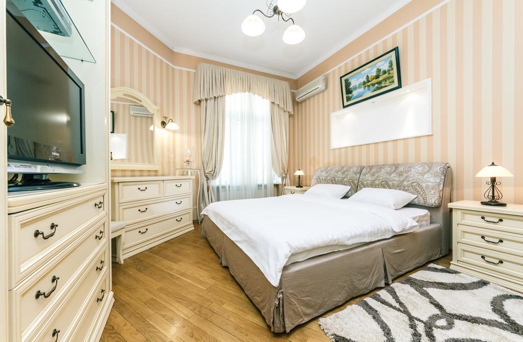 Apartament On Independence Square Kijev Kültér fotó