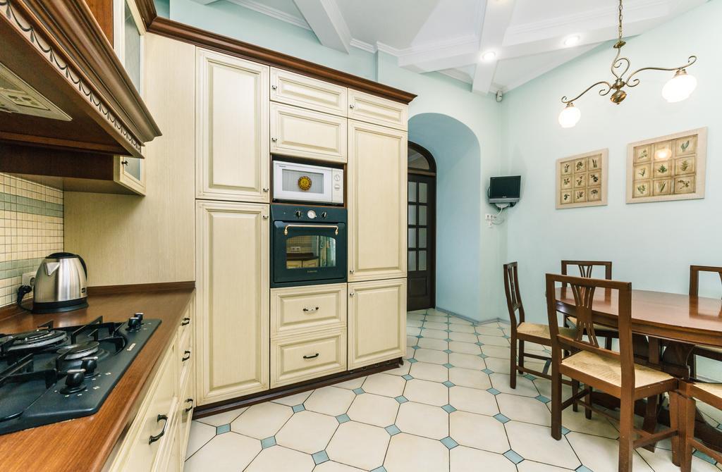 Apartament On Independence Square Kijev Kültér fotó