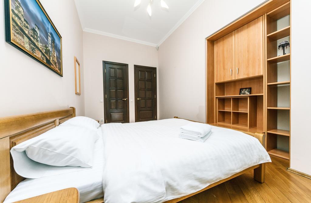 Apartament On Independence Square Kijev Kültér fotó