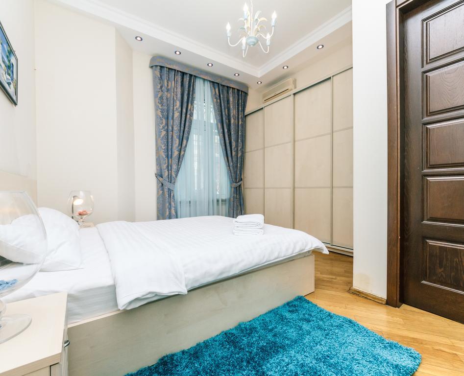 Apartament On Independence Square Kijev Kültér fotó